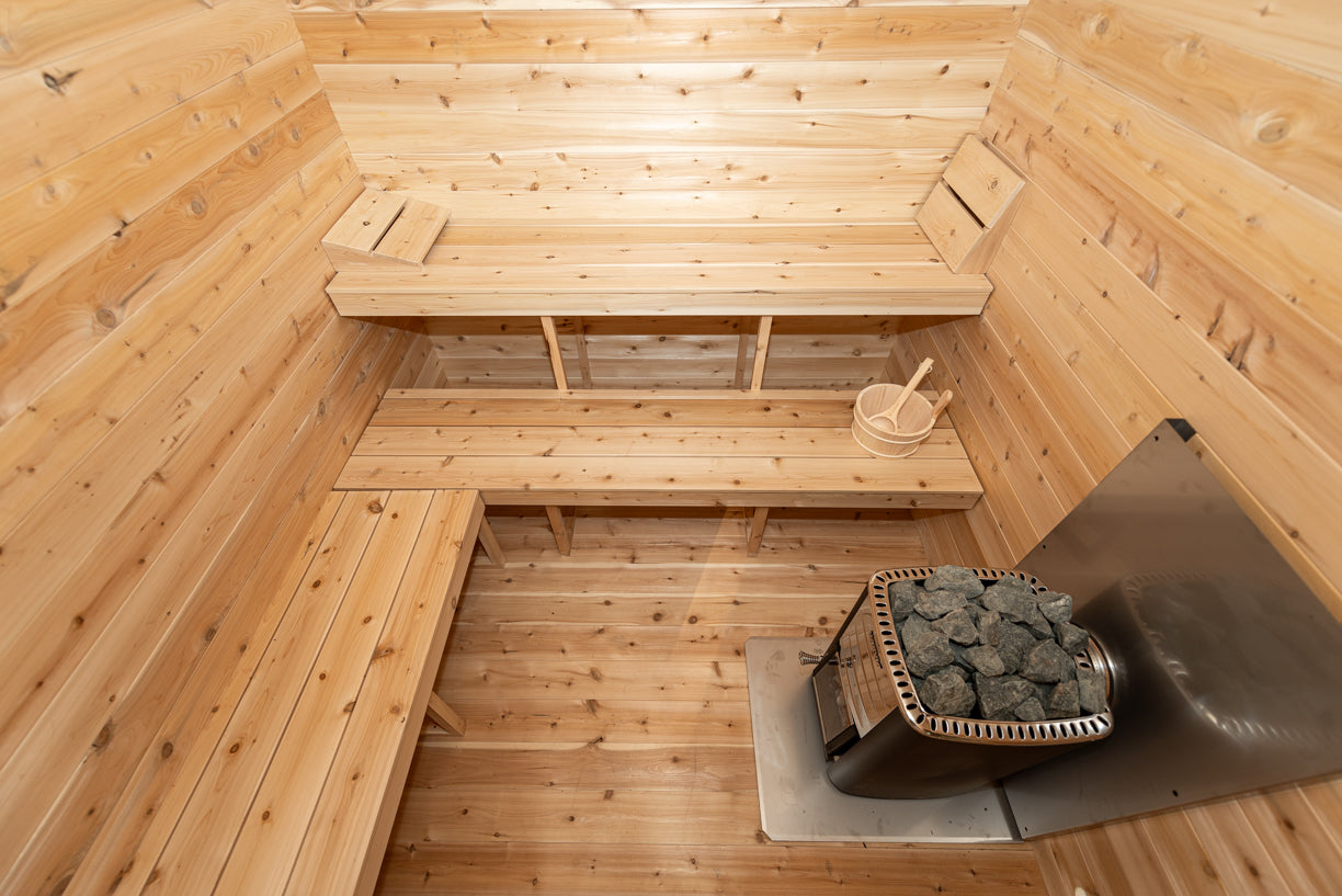 Sauna estilo cabaña georgiana con vestuario