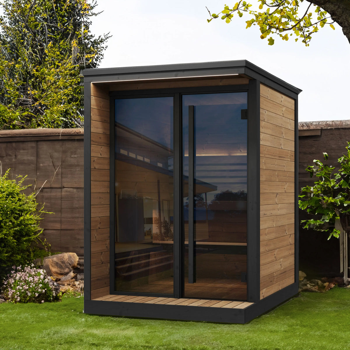 SaunaLife GL4 Traditional Outdoor Sauna - 4-person SaunaLife