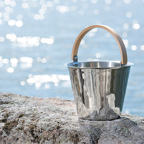 Harri Koskinen Sauna Bucket